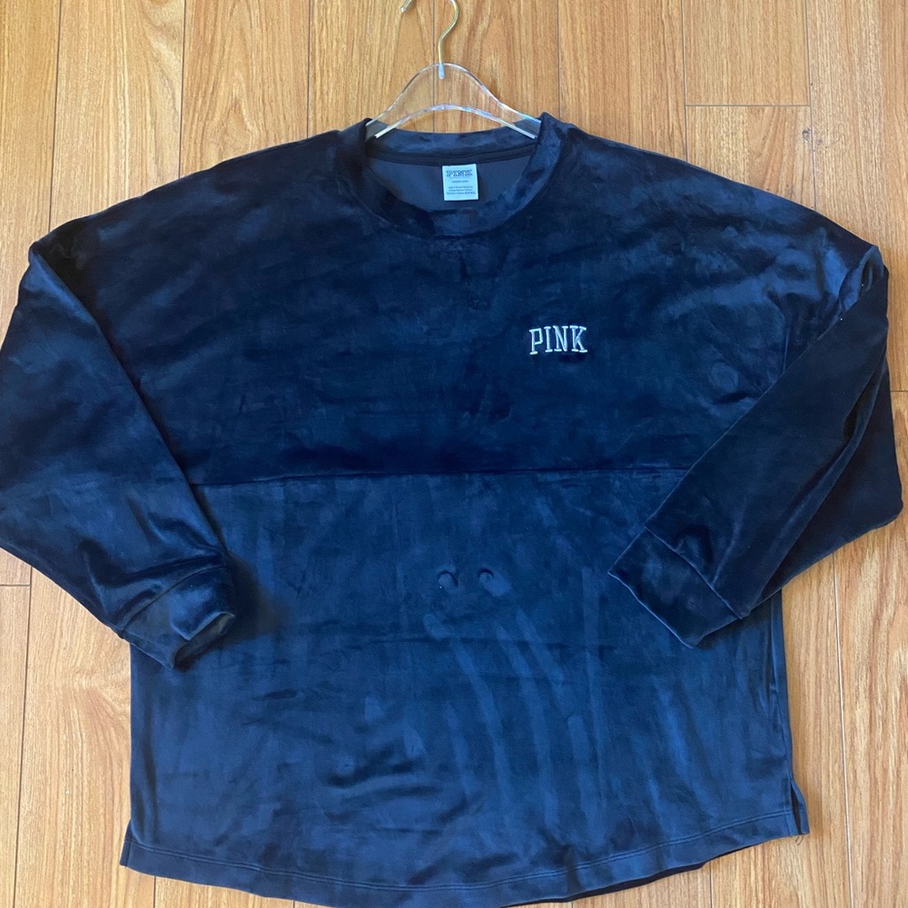 Victoria’s Secret Pink sweatshirt
